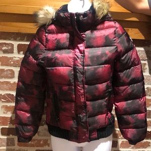 American Eagle xs tie-dye puffer jacket